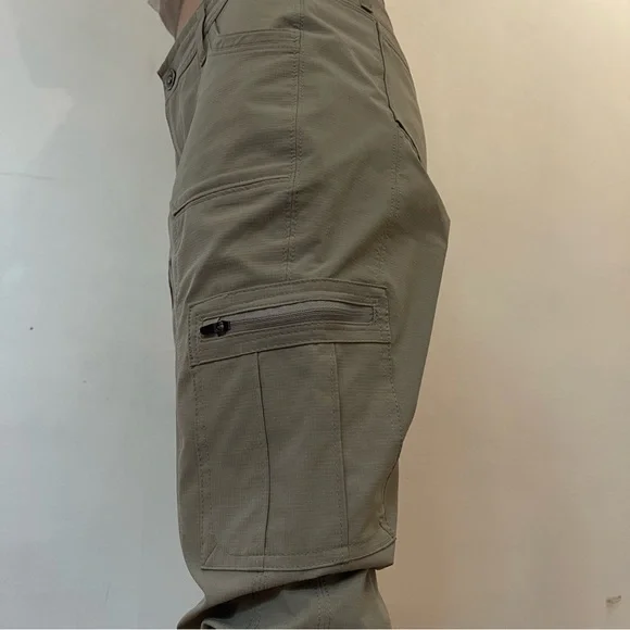 Kuhl Women's Tan Cargo Hiking Pants - Picture 6 of 10